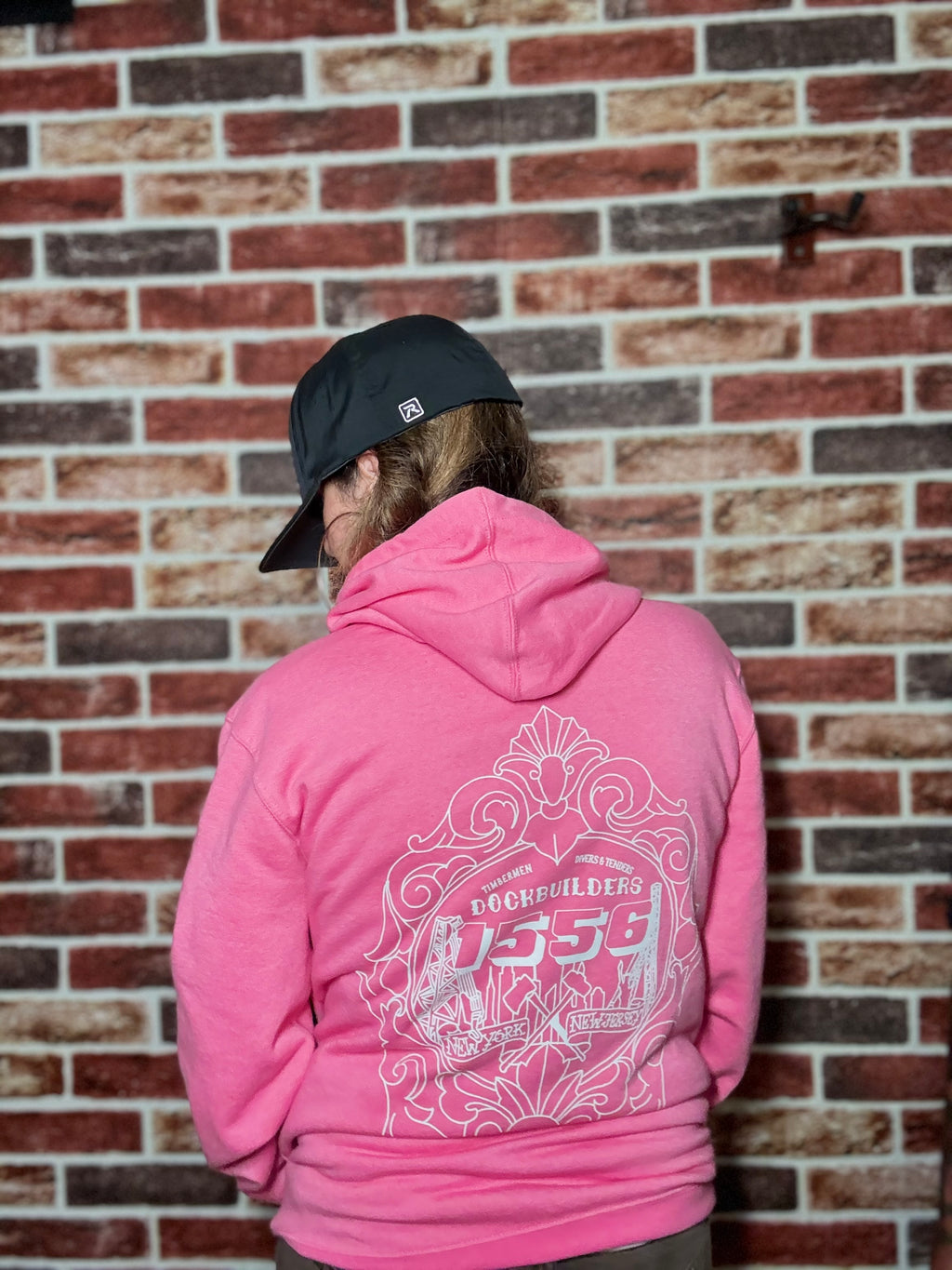 1556 DOCKBUILDERS hoodie Dist Rict PINK!!